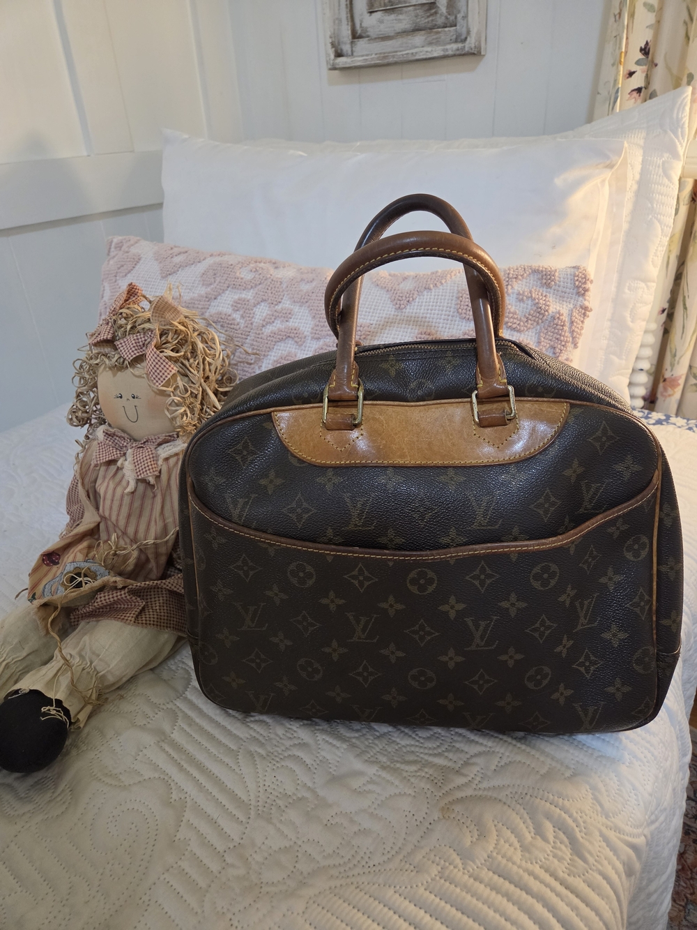 Louis Vuitton Deauville Monogram